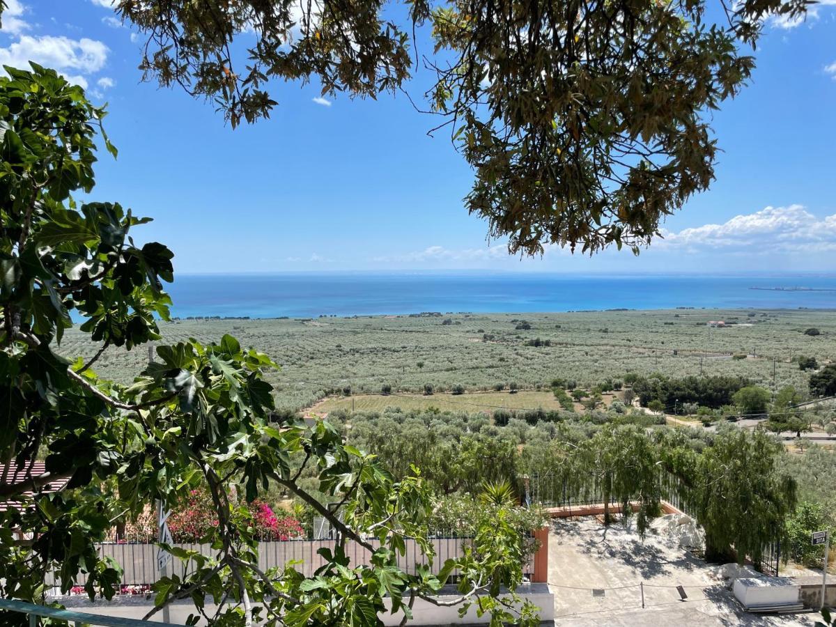 Villetta - Qui Dove Il Mare Luccica - Affitti Brevi Italia Monte SantʼAngelo Eksteriør bilde