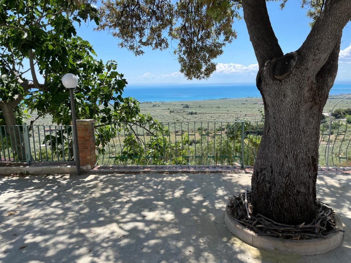 Villetta - Qui Dove Il Mare Luccica - Affitti Brevi Italia Monte SantʼAngelo Eksteriør bilde